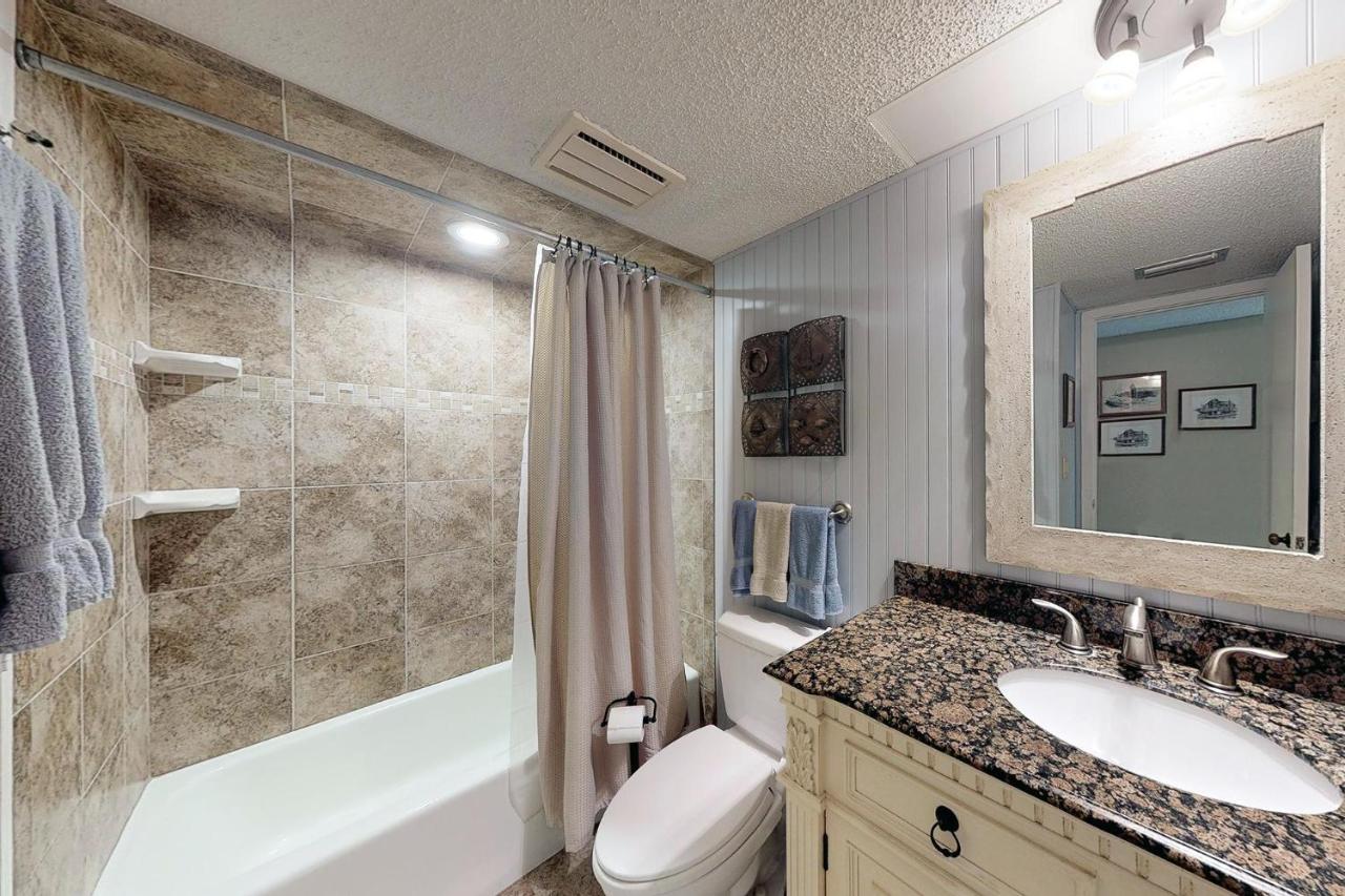 North Breakers - Unit 202, Wood Ave Villa East End Bagian luar foto